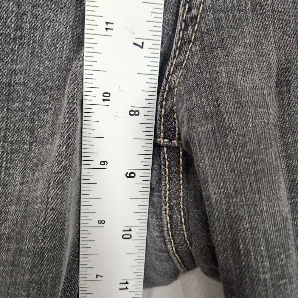 Arizona Jean Co Denim Bermuda Shorts Women's Junior Size 9 Gray Mid Rise - Picture 4 of 7